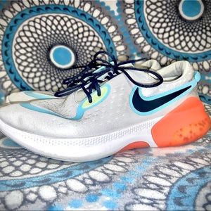 Women’s Nike’s •Barely Worn•